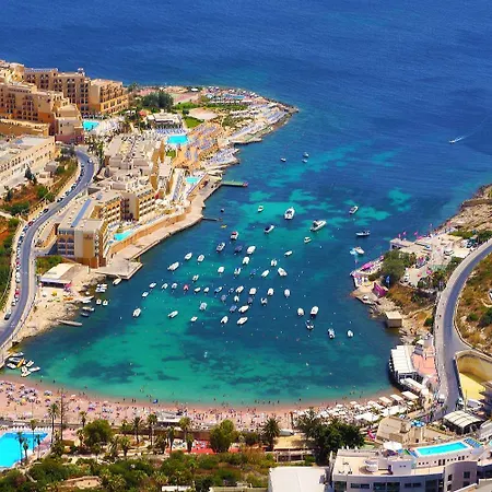 Superlative 24th Floor Mercury Tower *