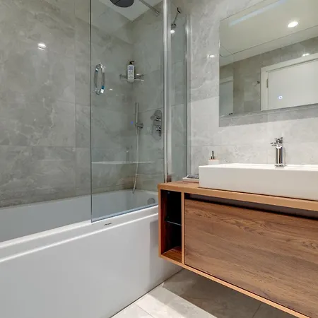 Apartament Superlative 24th Floor Mercury Tower St. Julian's