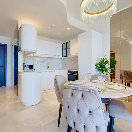 Superlative 24th Floor Mercury Tower