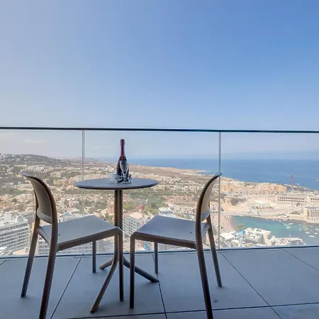 Superlative 24th Floor Mercury Tower By Buena Vista San Ġiljan