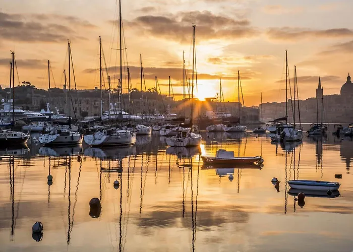 Superlative 24th Floor Mercury Tower By Buena Vista