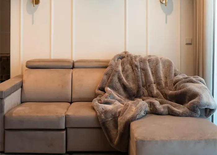 Superlative 24th Floor Mercury Tower By Buena Vista