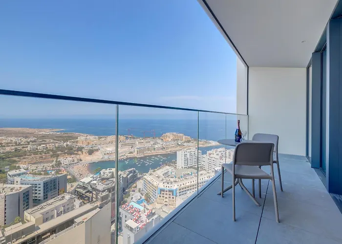 Appartement Superlative 24th Floor Mercury Tower By Buena Vista *