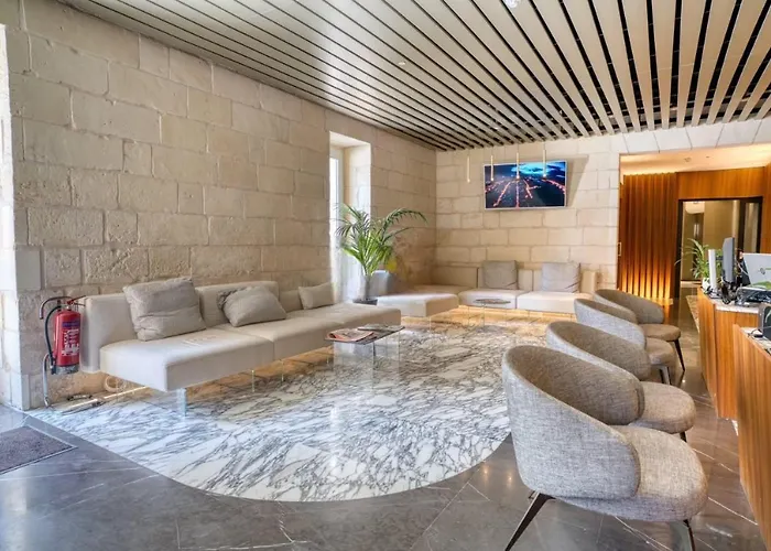 Appartement Superlative 24th Floor Mercury Tower By Buena Vista