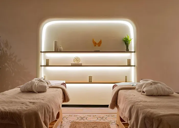 Appartement Superlative 24th Floor Mercury Tower By Buena Vista