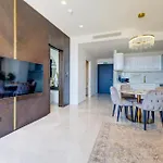 Appartement Superlative 24th Floor Mercury Tower By Buena Vista *