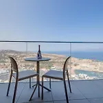 Superlative 24th Floor Mercury Tower By Buena Vista San Ġiljan