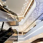 Appartement Superlative 24th Floor Mercury Tower By Buena Vista *